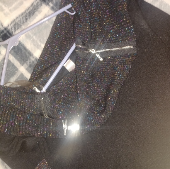 Winter Dress 👗 - Picture 2 of 2